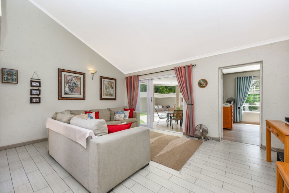 Cluster sold in Sunninghill - FW1692401 Cluster sold in Sunninghill - FW1692401