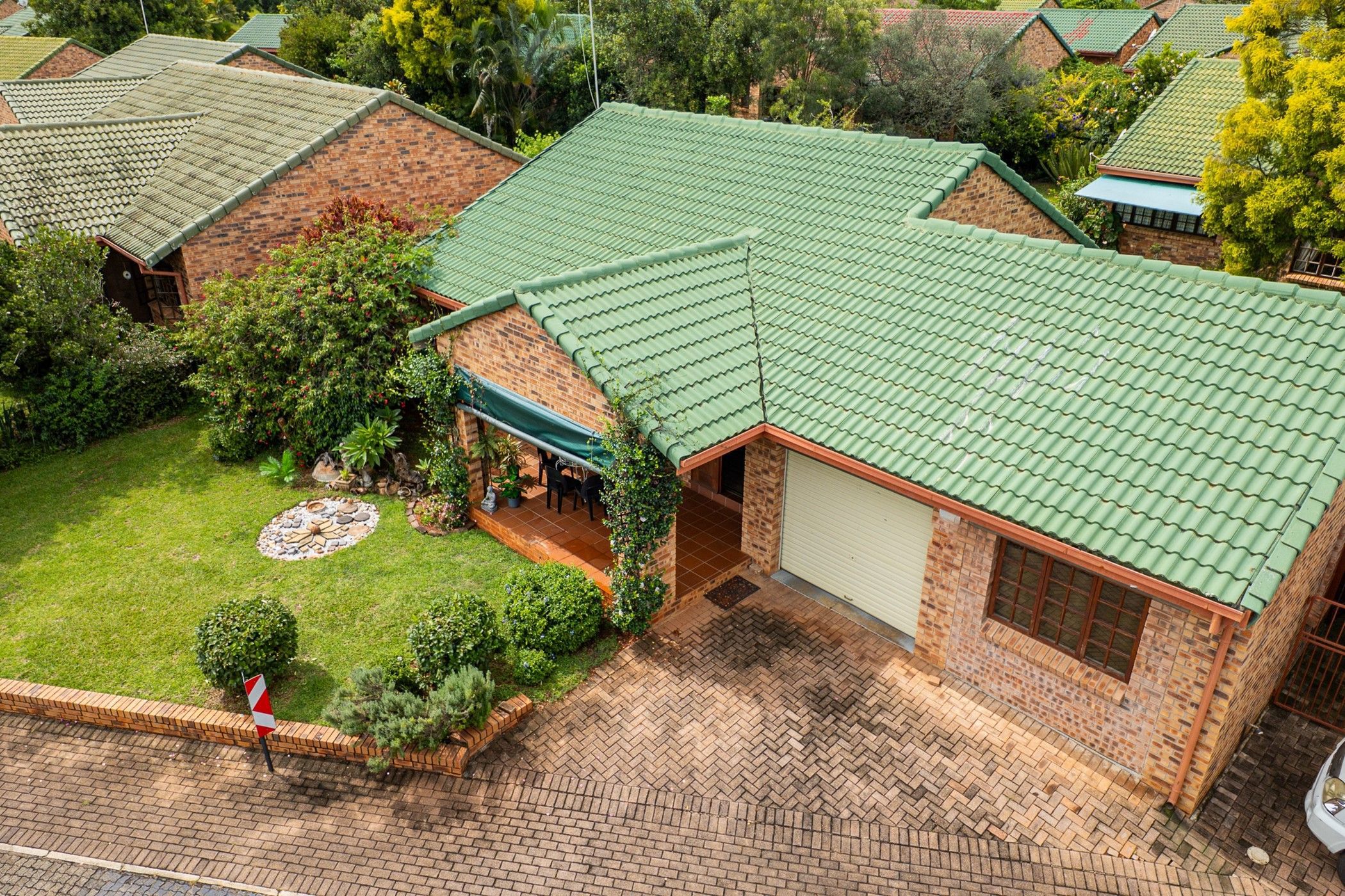 Garden retirement home sold in White River - 1WR1692134