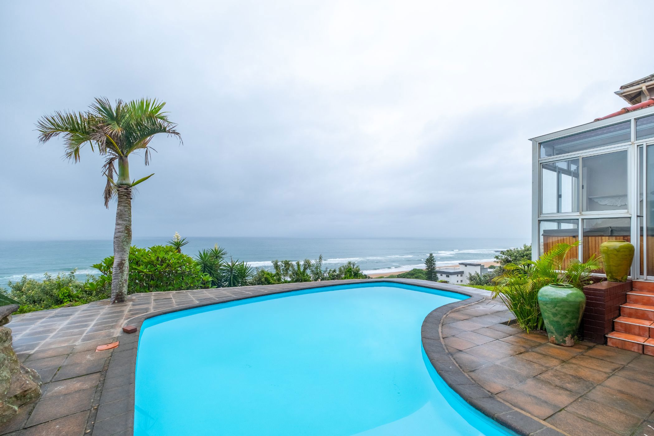 House for sale in Amanzimtoti - 1WB1690414