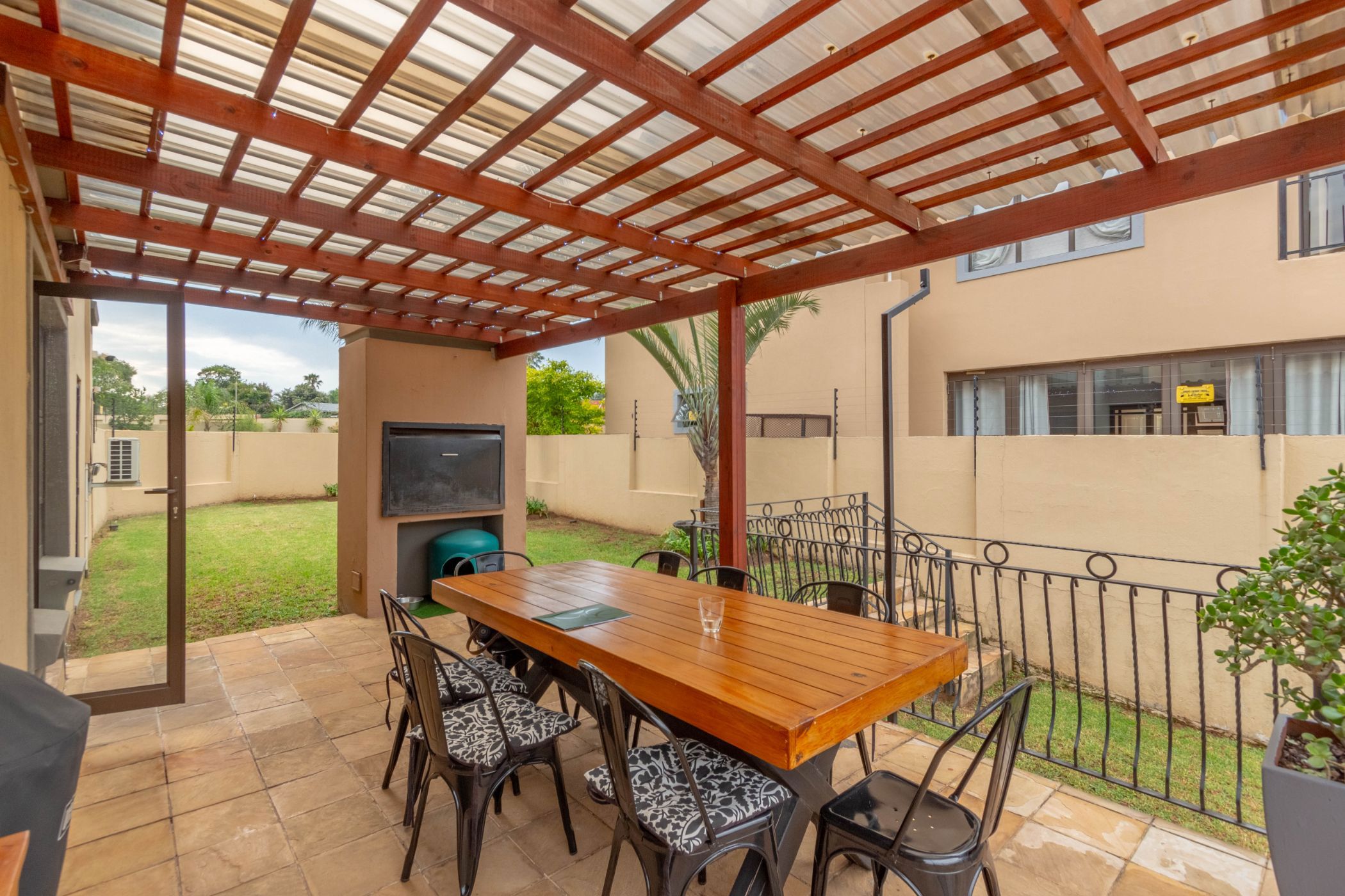 Double-storey cluster for sale in Glen Marais - KTP1689341