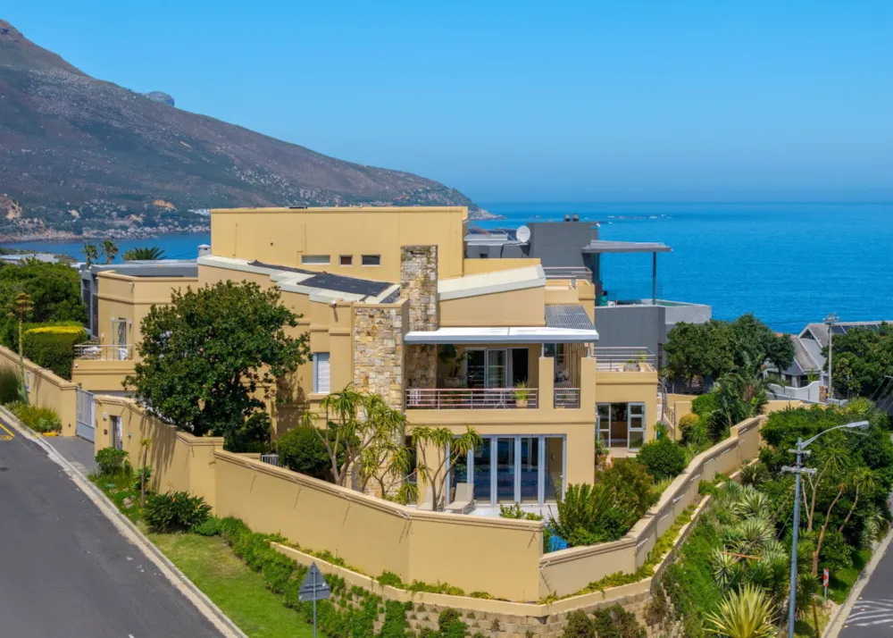 House sold in Camps Bay - AS1721920 House sold in Camps Bay - AS1721920
