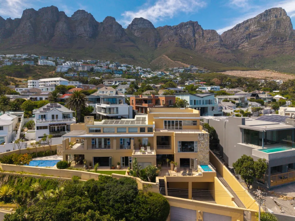 House sold in Camps Bay - AS1721920 House sold in Camps Bay - AS1721920