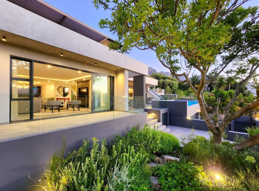 House for sale in Camps Bay - AS1689171