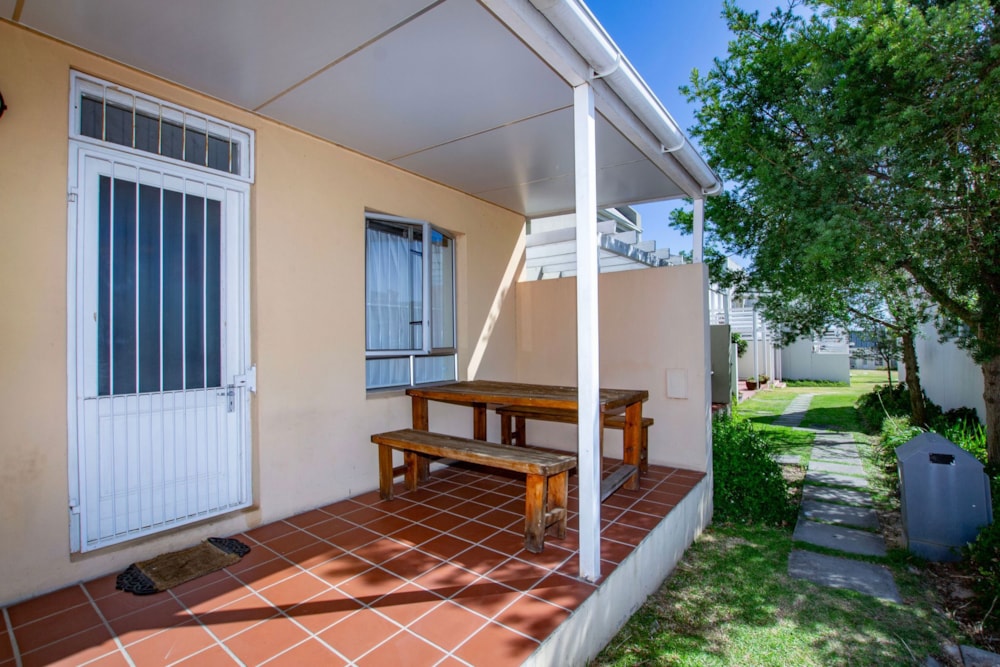 House sold in Simonswyk - ST1690108 House sold in Simonswyk - ST1690108