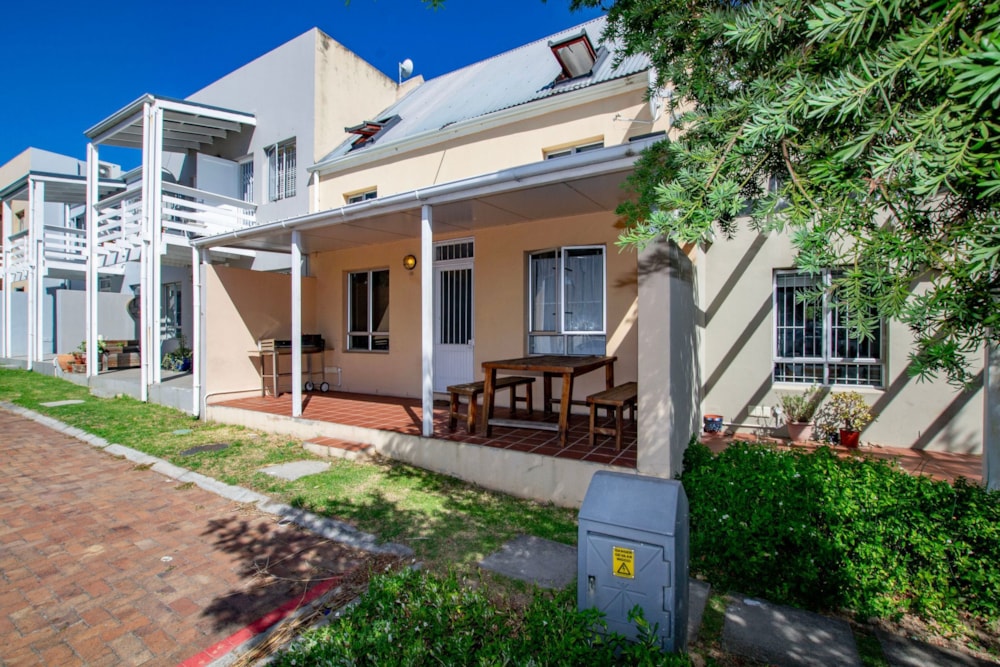 House sold in Simonswyk - ST1690108 House sold in Simonswyk - ST1690108