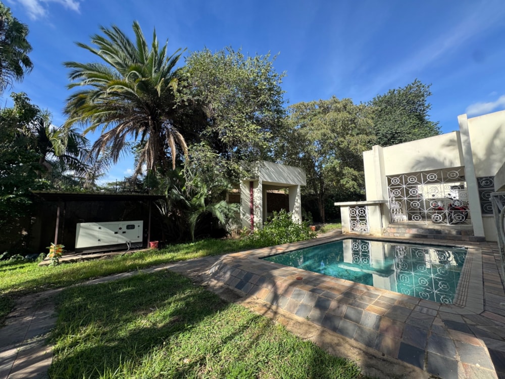 Commercial office to rent in Jesmondine, Zambia - 3ZA1514569