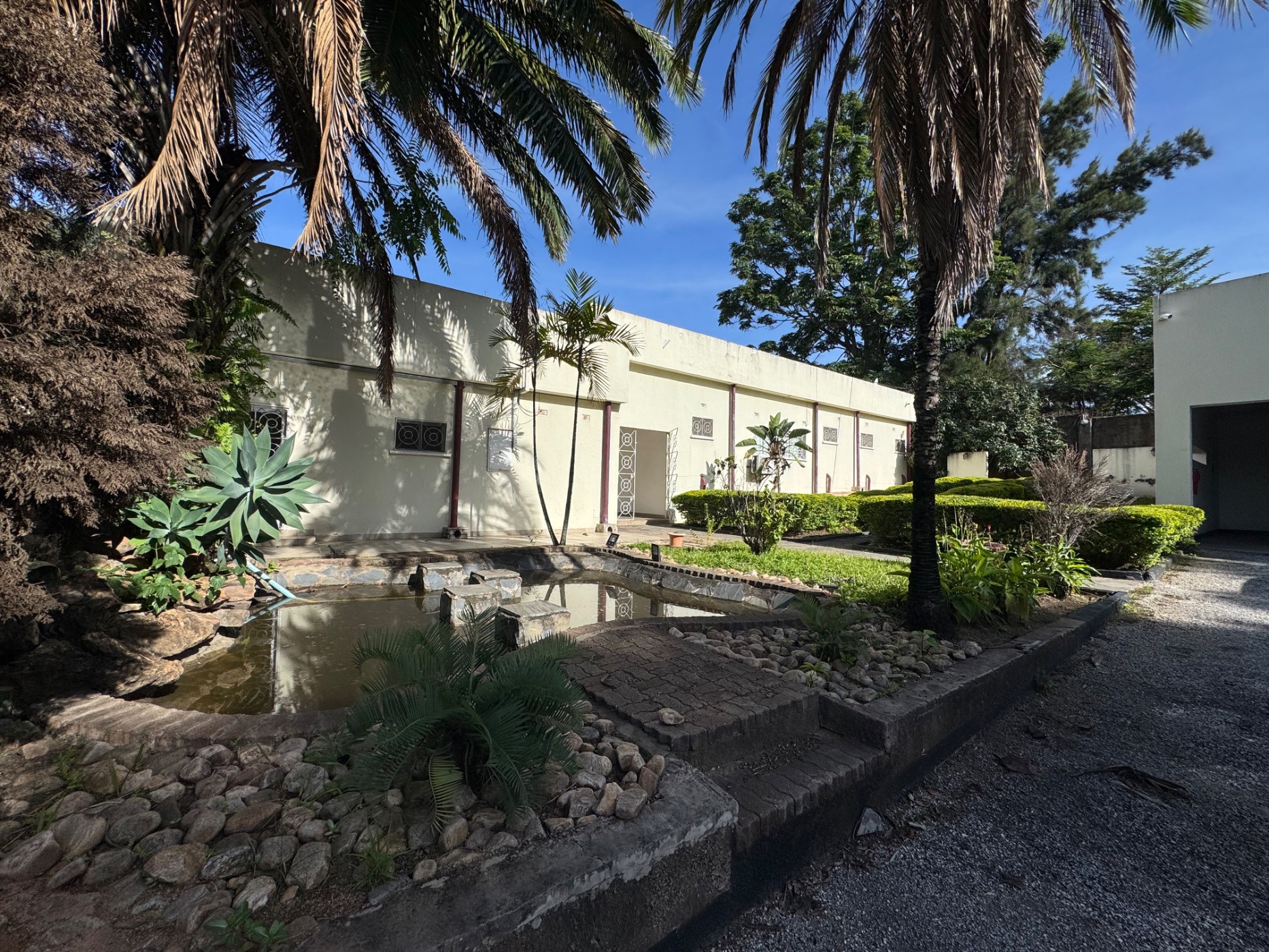 Commercial office to rent in Jesmondine, Zambia - 3ZA1514569