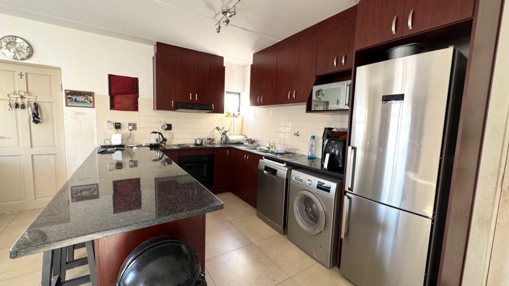 House for sale in Burgundy Estate - 1PLA1692343 House for sale in Burgundy Estate - 1PLA1692343