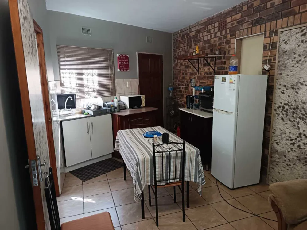 Garden apartment let in Veldenvlei - 1RY1741598