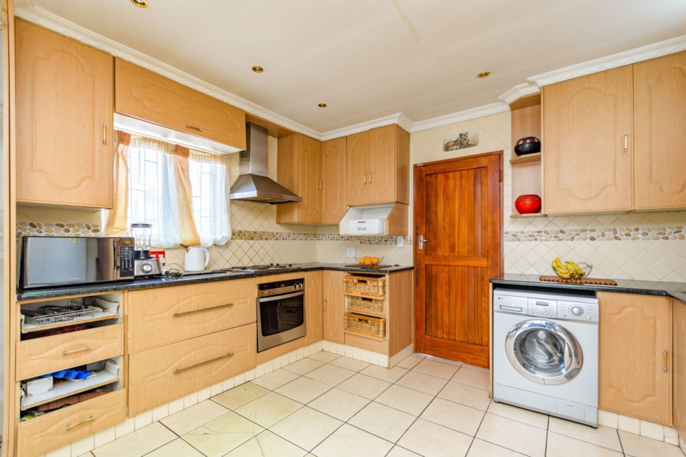 House for sale in Birch Acres - KTP1690803 House for sale in Birch Acres - KTP1690803