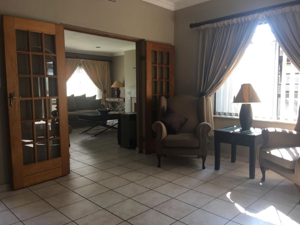 House for sale in Brackenhurst - 1GV1688926