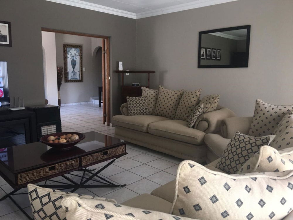 House for sale in Brackenhurst - 1GV1688926