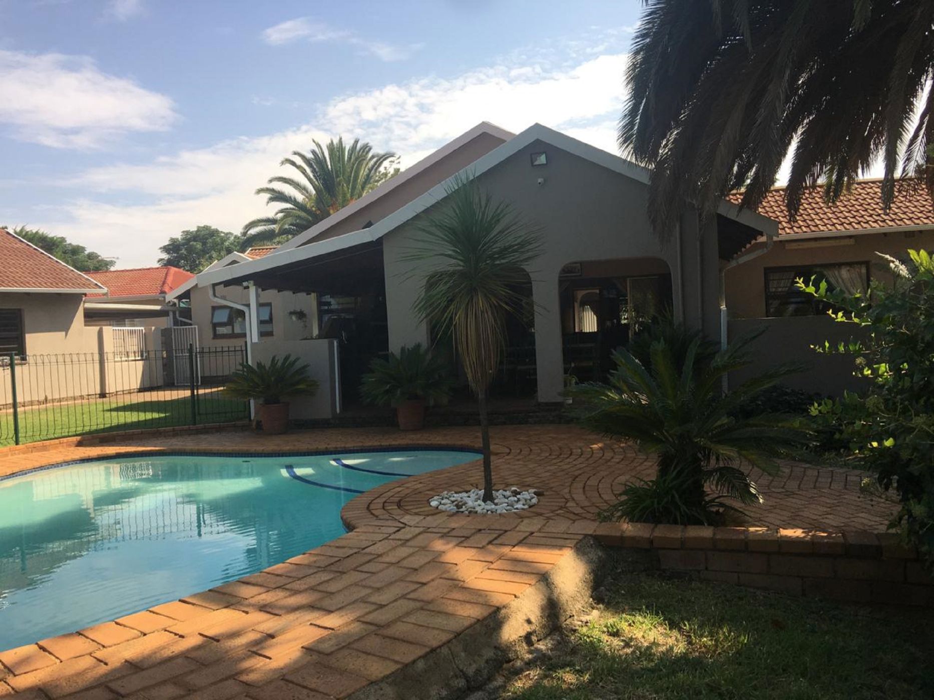 House for sale in Brackenhurst - 1GV1688926