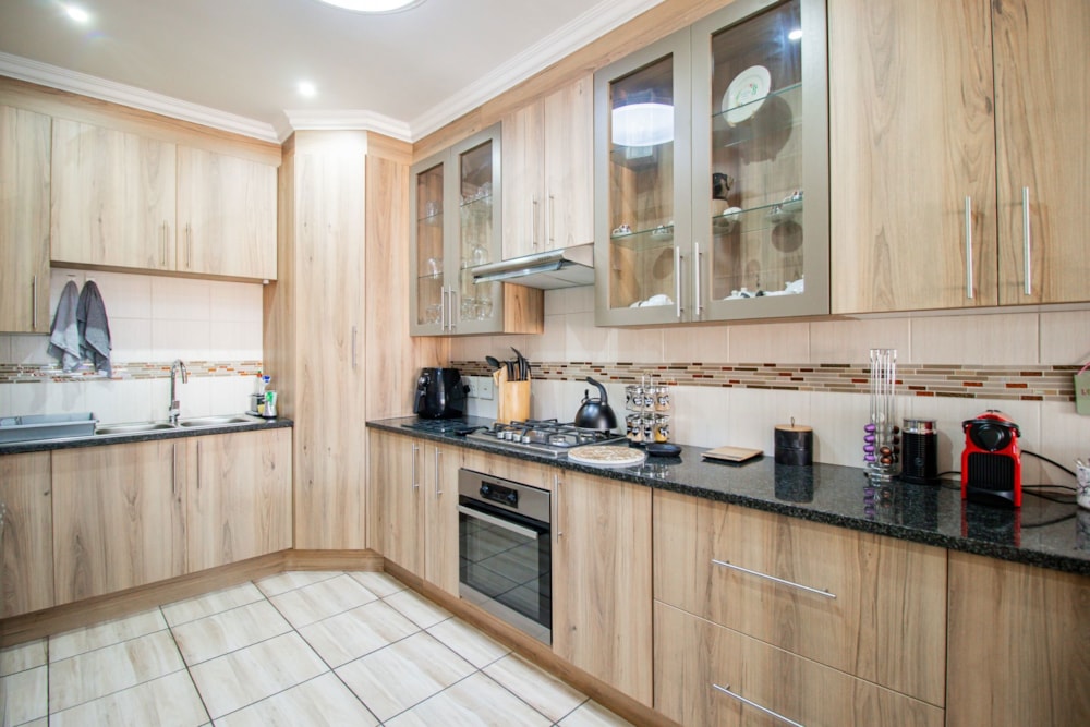 Security complex home sold in New Market Park - 1GV1690548 Security complex home sold in New Market Park - 1GV1690548