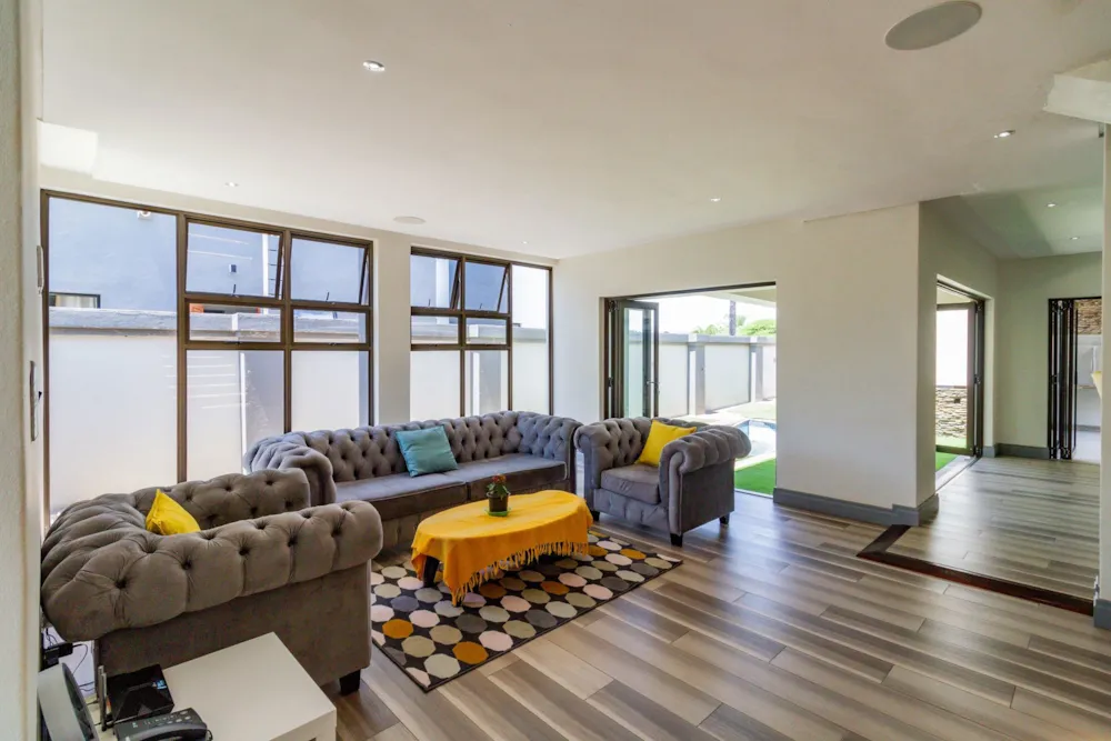 Double-storey house for sale in The Islands Estate - 1HR1689886 Double-storey house for sale in The Islands Estate - 1HR1689886