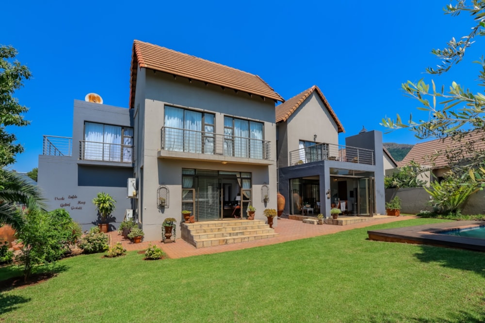 Security estate home for sale in Leloko Estate - 1HR1689583