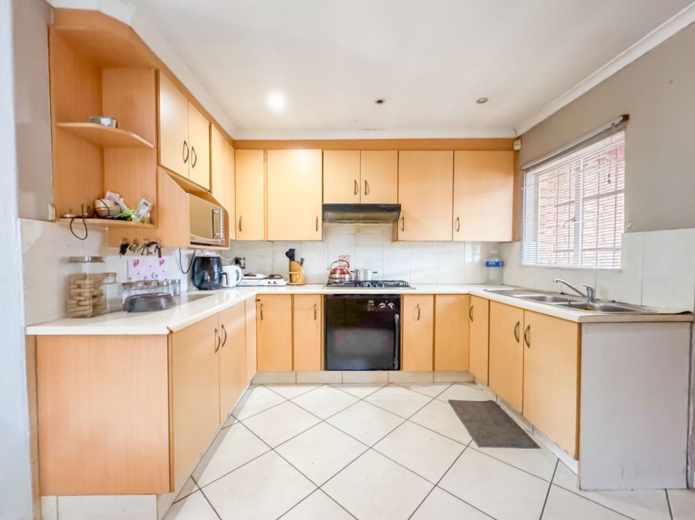 House for sale in Pomona - KTP1692187