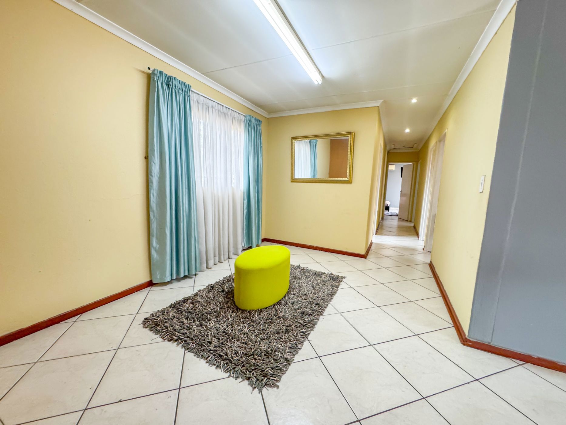 House for sale in Pomona - KTP1692187