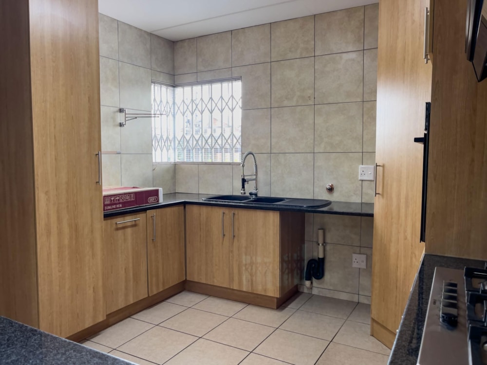 House for sale in Pomona - KTP1690639