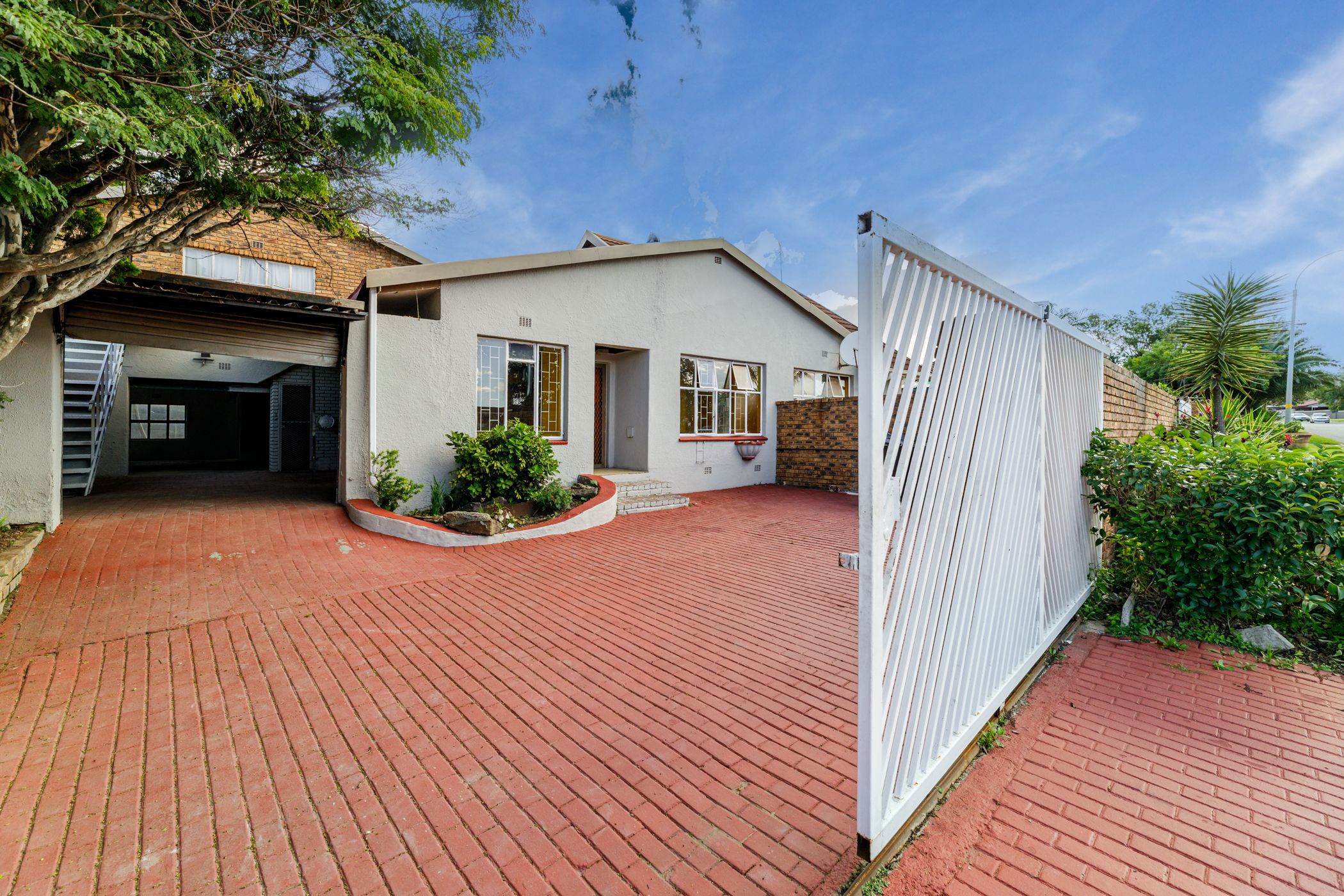 House for sale in Kempton Park West - KTP1689289