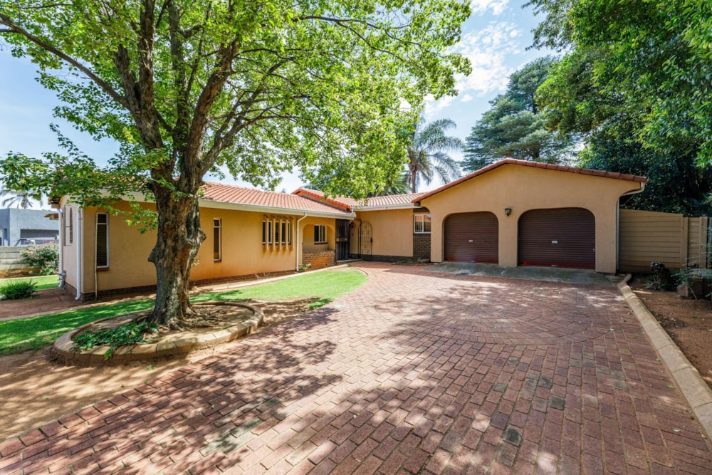 House for sale in Birch Acres - KTP1690804 House for sale in Birch Acres - KTP1690804