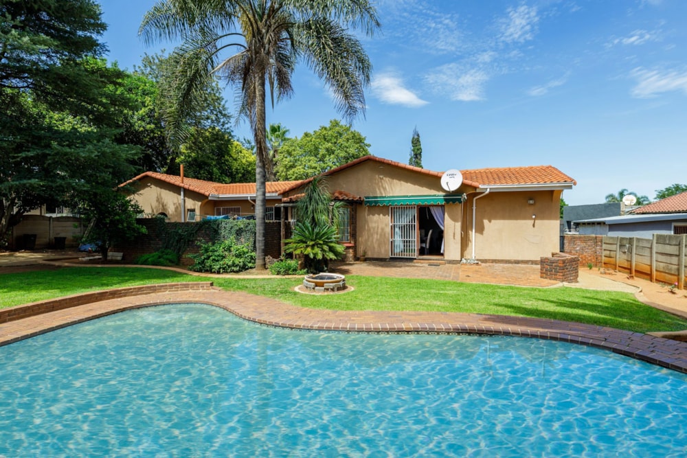 House for sale in Birch Acres - KTP1690804 House for sale in Birch Acres - KTP1690804