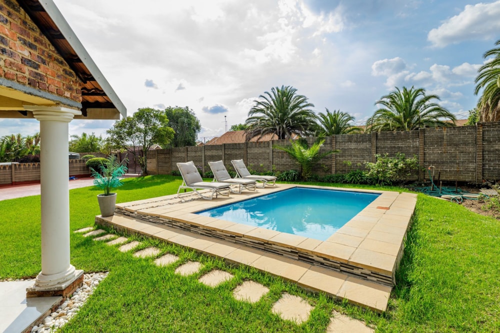 House for sale in Birchleigh North - KTP1692699 House for sale in Birchleigh North - KTP1692699