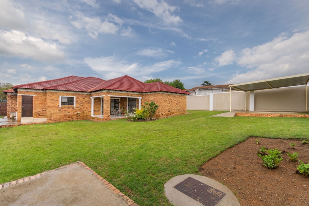 House sold in Birchleigh North - KTP1689350 House sold in Birchleigh North - KTP1689350