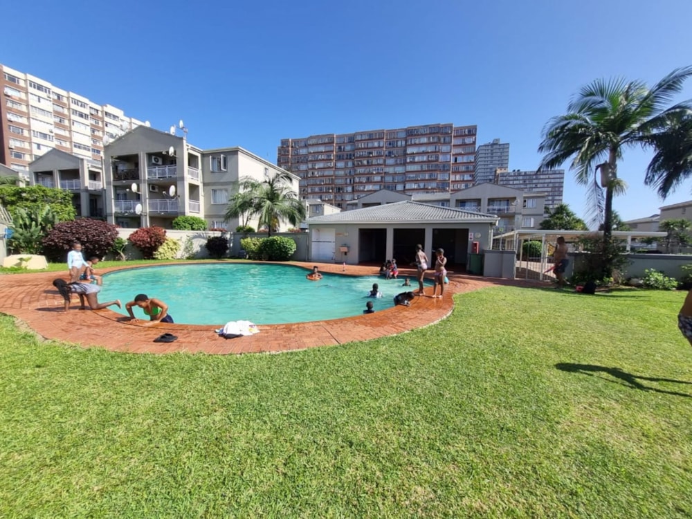 Apartment for sale in North Beach Durban - 1DA1689140 Apartment for sale in North Beach Durban - 1DA1689140