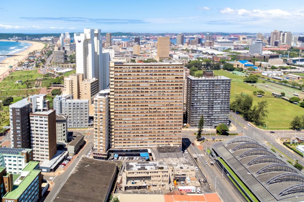 Apartment for sale in North Beach Durban - 1DA1689474 Apartment for sale in North Beach Durban - 1DA1689474