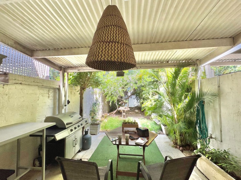 Townhouse let in Morningside, Durban - 1DA1691051 Townhouse let in Morningside, Durban - 1DA1691051