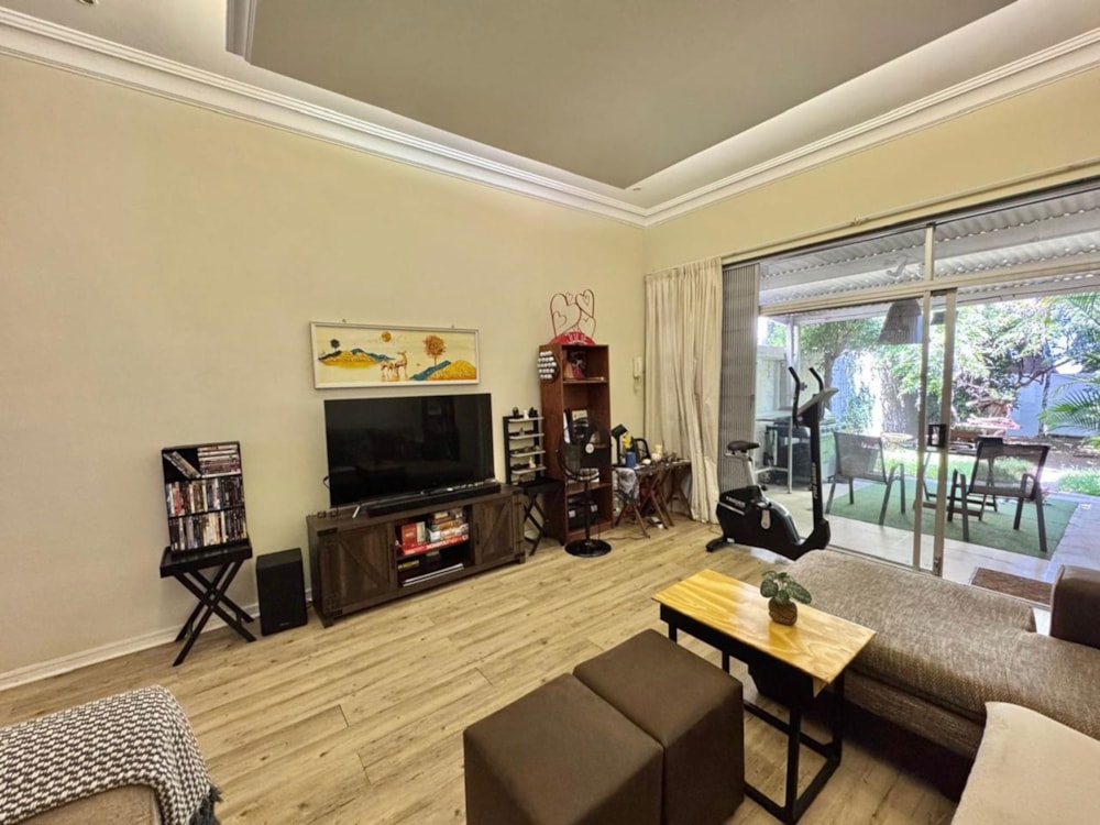 Townhouse let in Morningside, Durban - 1DA1691051 Townhouse let in Morningside, Durban - 1DA1691051