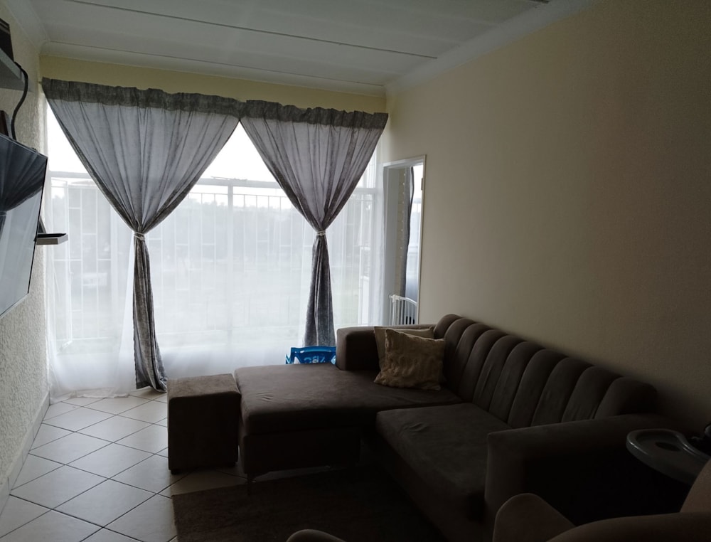 Townhouse for sale in Brakpan Central - 1BJ1690513 Townhouse for sale in Brakpan Central - 1BJ1690513