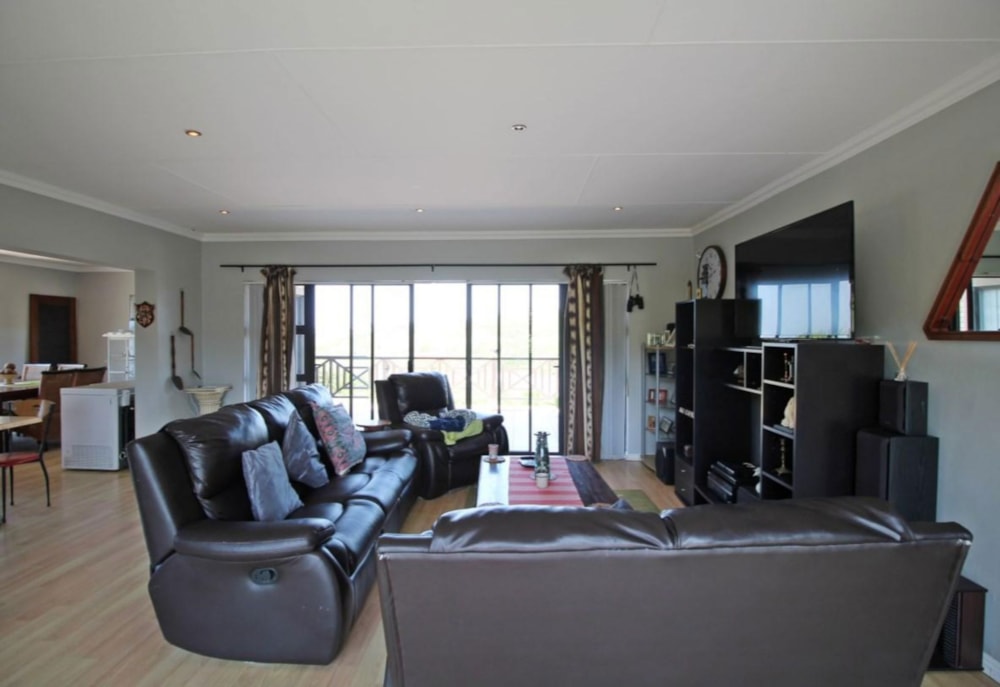 Double-storey house for sale in Forest Downs - 1PF1681668 Double-storey house for sale in Forest Downs - 1PF1681668