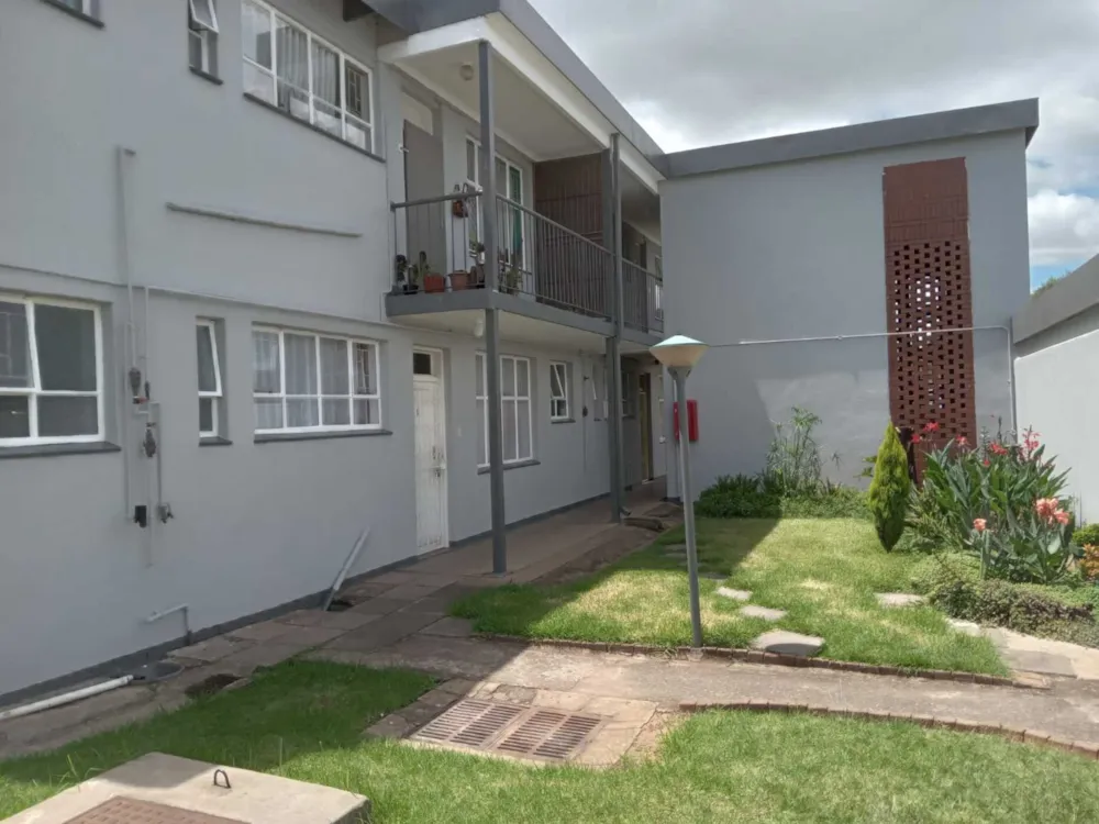 Apartment for sale in Barry Hertzog Park - 1NW1692214 Apartment for sale in Barry Hertzog Park - 1NW1692214