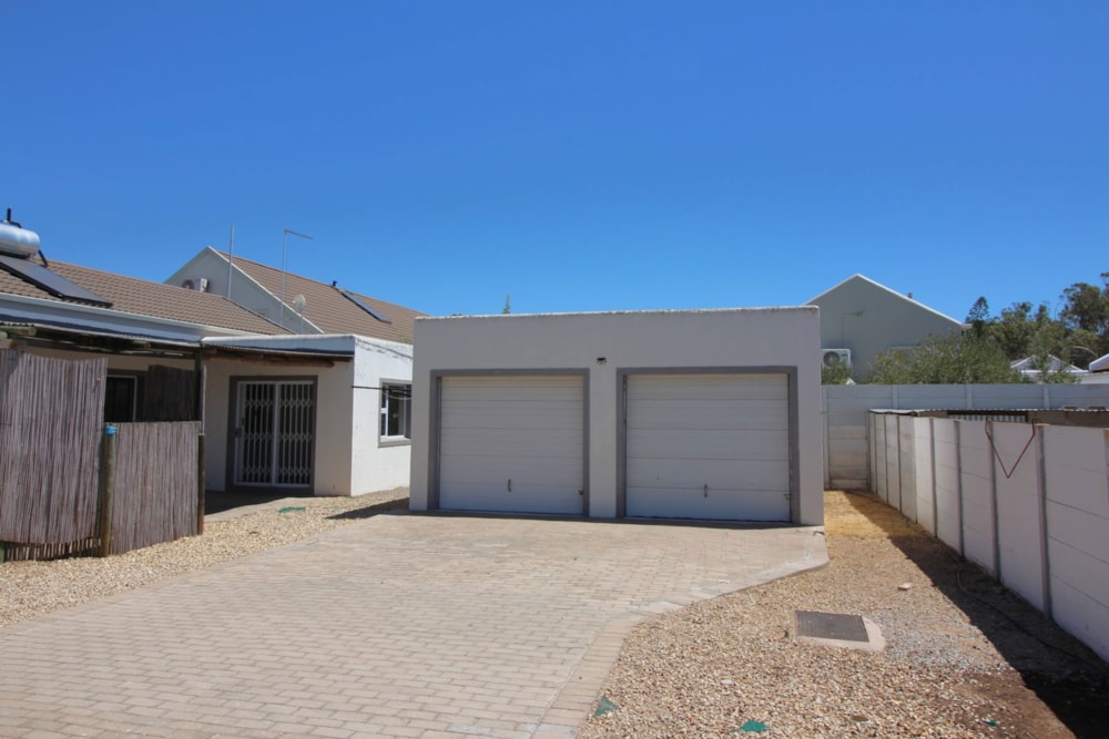 House for sale in Velddrif - LA1729875 House for sale in Velddrif - LA1729875