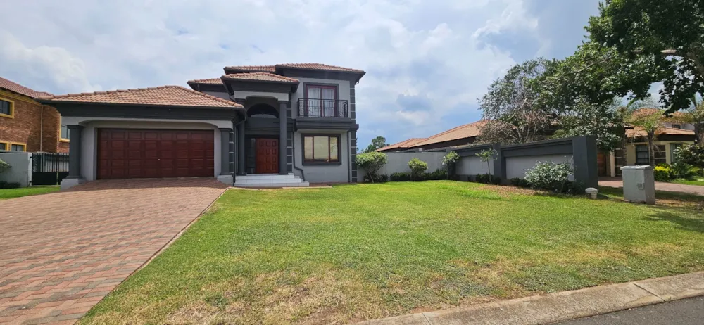 House for sale in Helderwyk Estate - 1BJ1721292 House for sale in Helderwyk Estate - 1BJ1721292