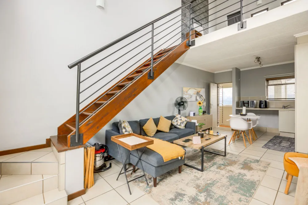 Loft let in Bryanston - JBL1725713 Loft let in Bryanston - JBL1725713