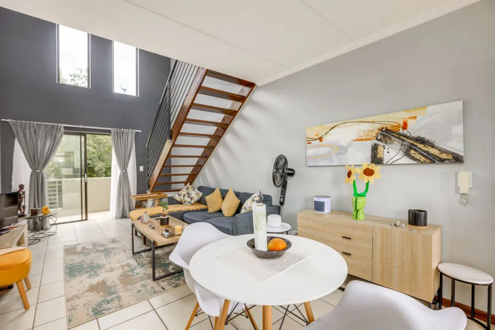 Loft let in Bryanston - JBL1725713 Loft let in Bryanston - JBL1725713