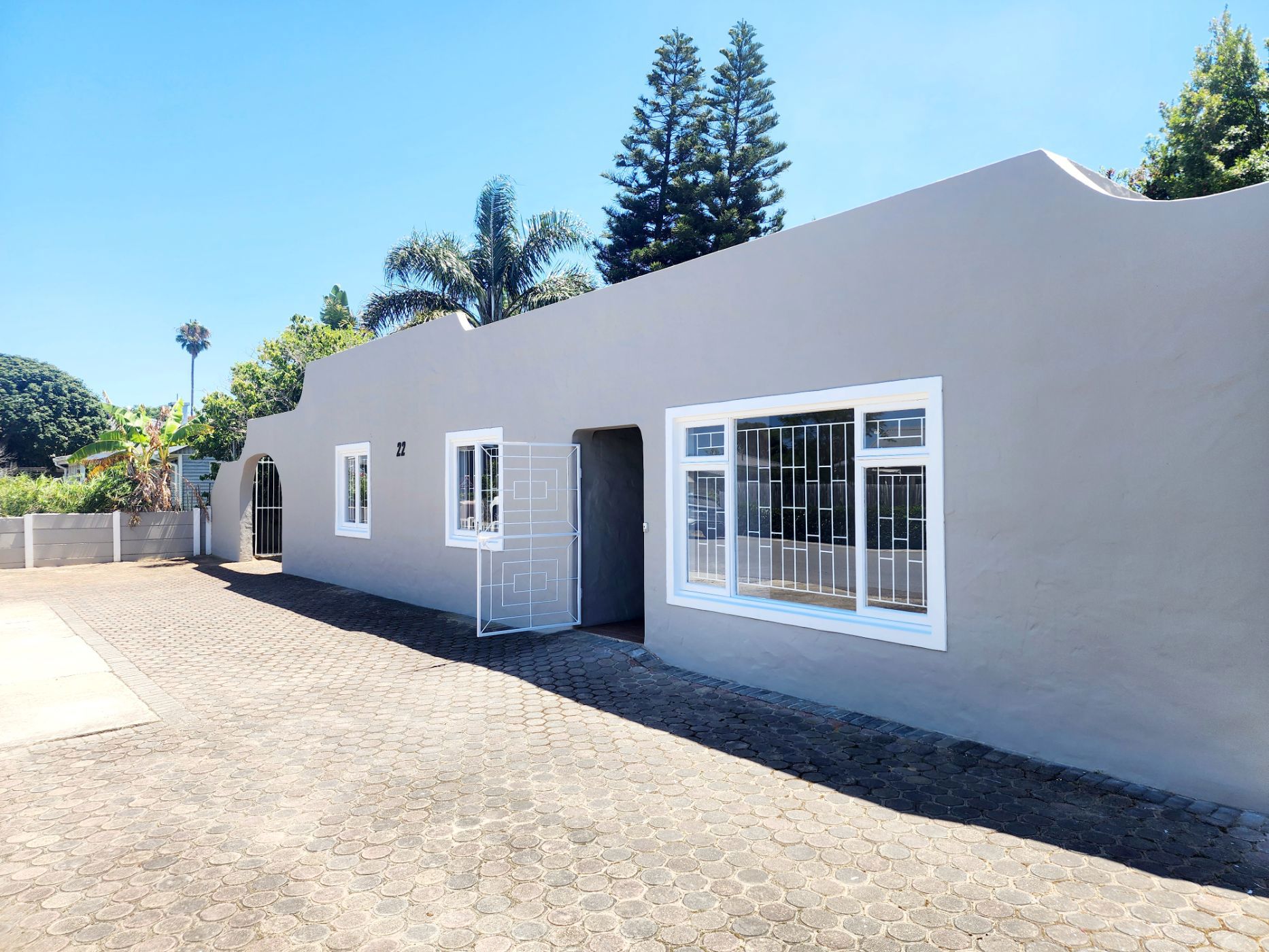 Commercial Building sold in Knysna Central - 1KG1689814