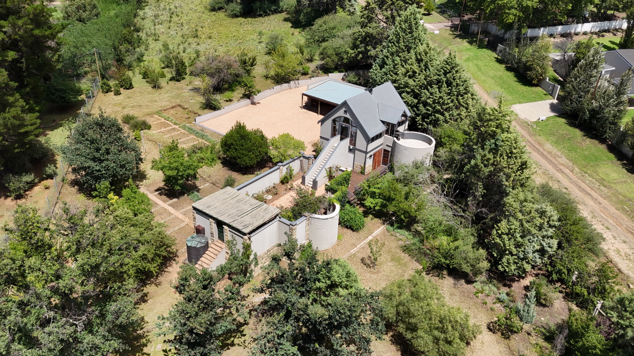 House sold in Clarens - 1CS1690167