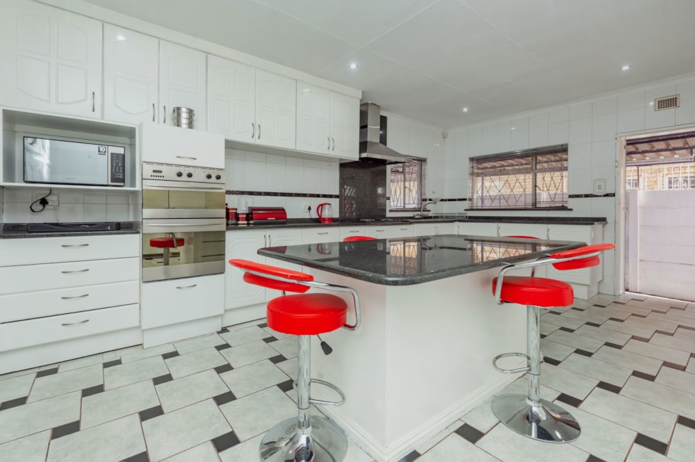 House sold in Lenasia South - 1GV1688397 House sold in Lenasia South - 1GV1688397