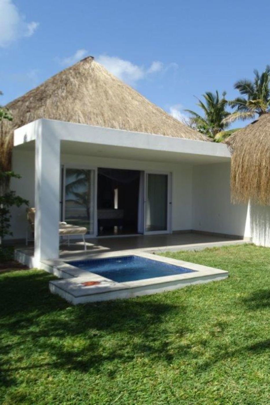 House for sale in Bazaruto Island, Mozambique - 3MQ1668764