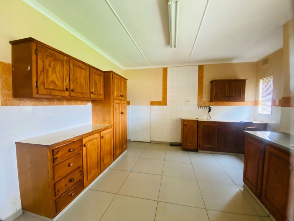 House for sale in Pioneer Park - 1NW1690865