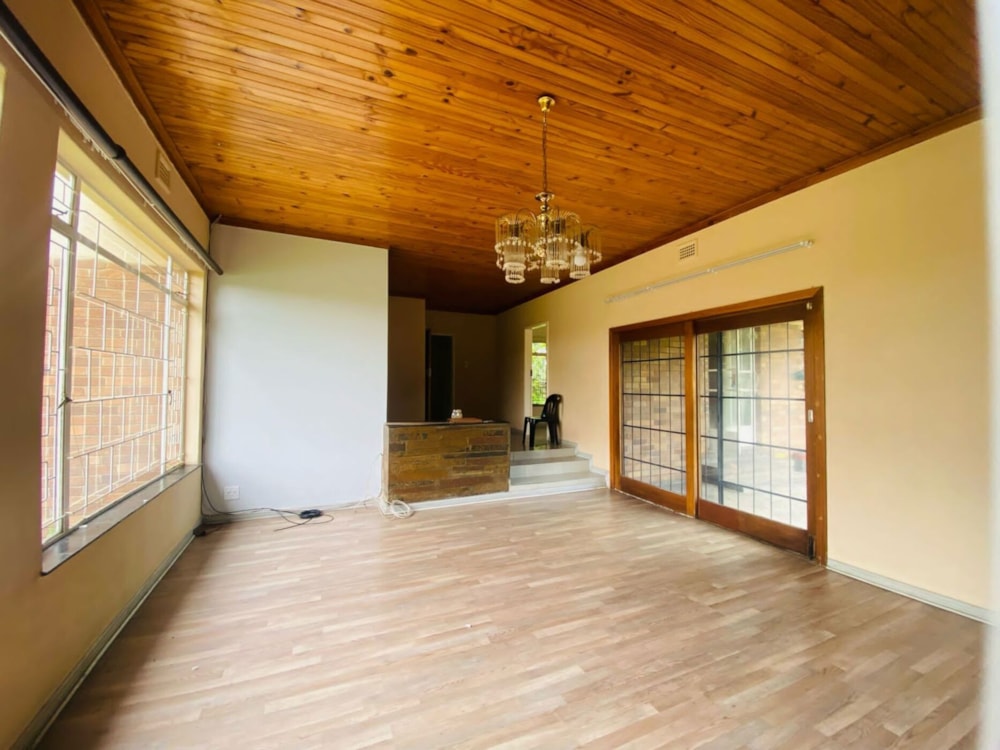 House for sale in Pioneer Park - 1NW1690865