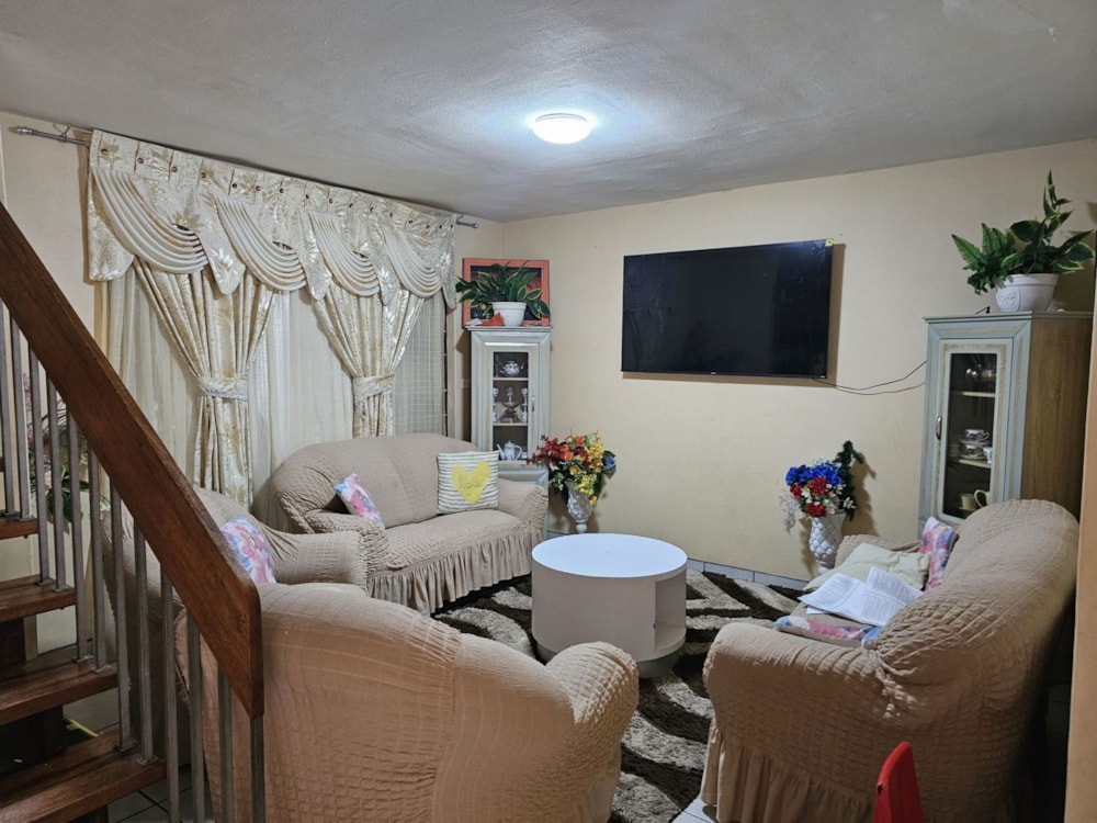 Apartment for sale in Fairview, Empangeni - 1RY1691769