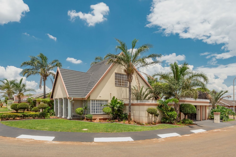 House for sale in Lenasia South - 1GV1688739 House for sale in Lenasia South - 1GV1688739