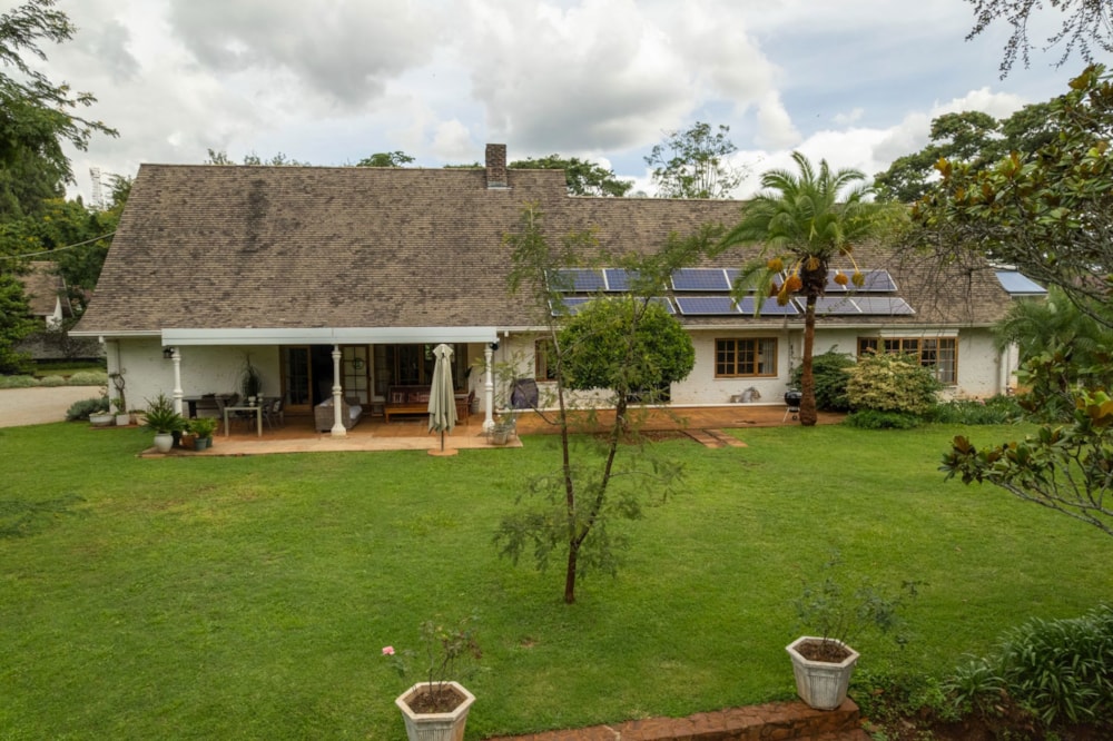 House for sale in Chisipite, Zimbabwe - 3ZB1682968