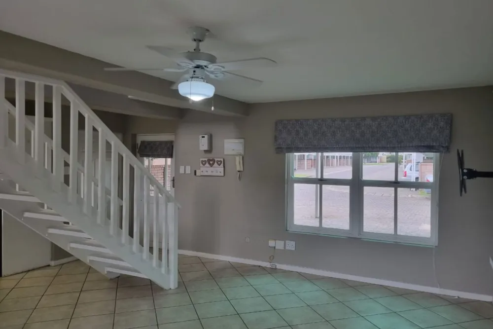 Townhouse let in Oatlands North - 1GC1711334 Townhouse let in Oatlands North - 1GC1711334