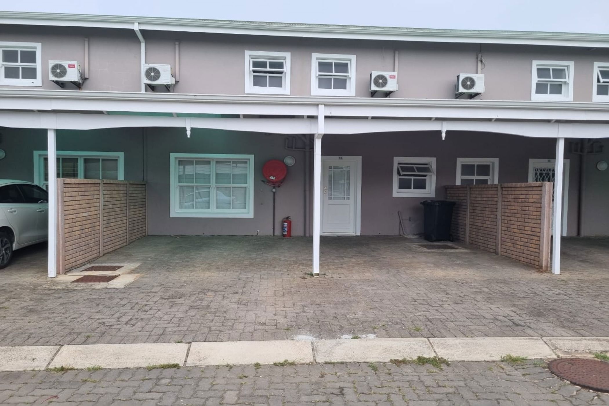 Townhouse let in Oatlands North - 1GC1684602